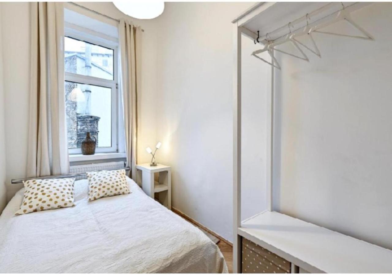 Apartament Luxurious, 2 Min To Casino And Roemertherme Baden bei Wien Zewnętrze zdjęcie